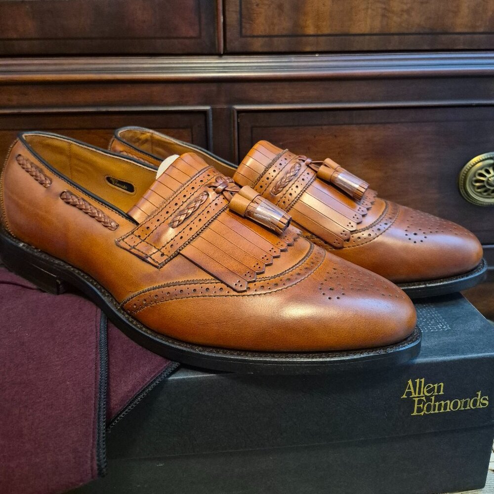 Allen Edmonds Bradenton 11D - Made in USA - Classic Leather Dress Shoe